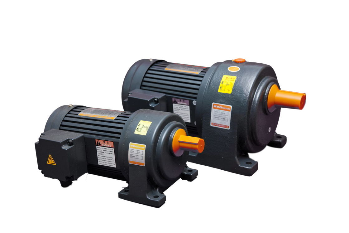 सीई प्रमाणन के साथ एसी गियर मोटर 100W-3700W क्षैतिज और ऊर्ध्वाधर स्थापित मोटर 3 चरण 220v/380v CH CV